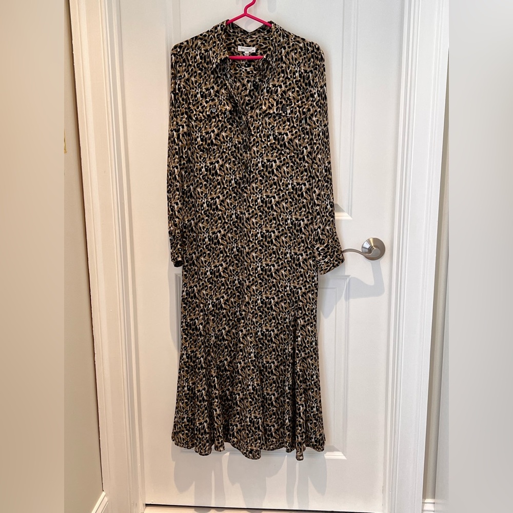 Equipment Femme Lenora Leopard Print Maxi Dress – Fluid Godet Hem Medium - Picture 3 of 6